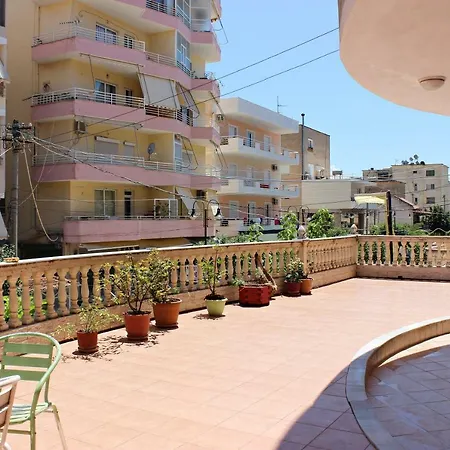 Hercules House Gæstehus 3*