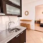 Hercules House 3*