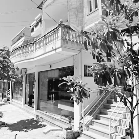 Hercules House 招待所