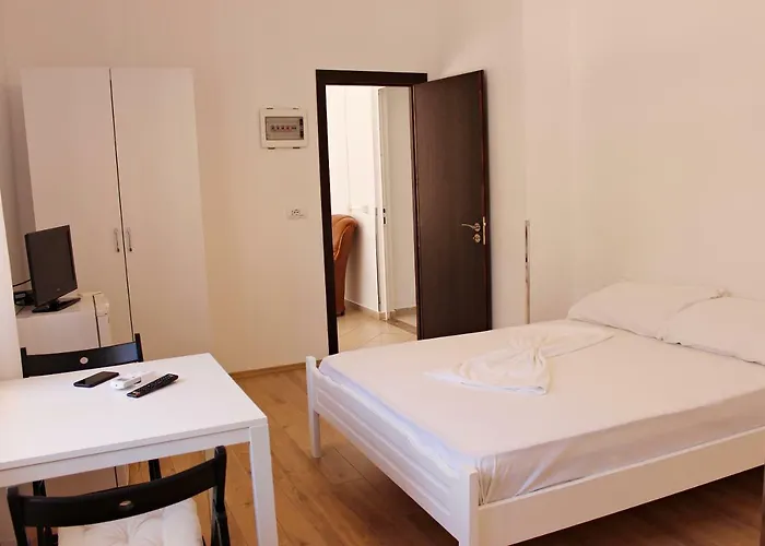 Hercules House 3* Sarandë